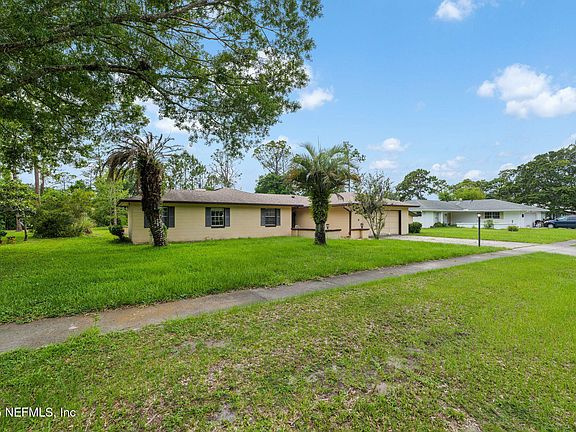 4th image of 419 SEVILLA Drive