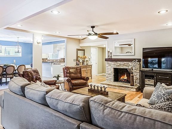 2nd image of 23414 Happy Valley Dr