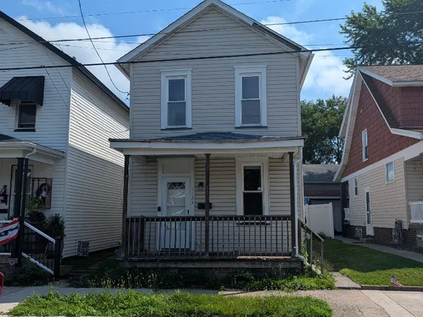 1123 8th Ave, New Brighton, PA 15066