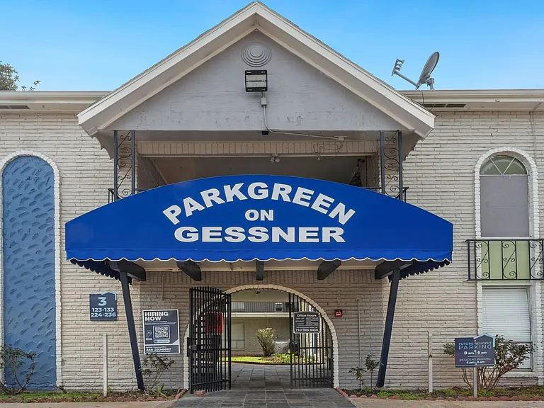 Parkgreen on Gessner — Photo 3