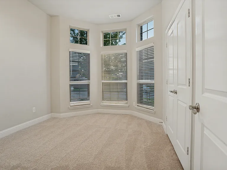 3406 Herron Dr — Photo 8