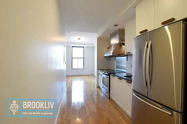 Rented by null | media 36