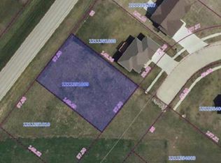 1119 Lozmar Ln, Shell Rock, IA 50670