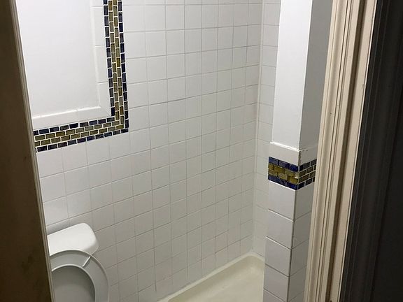 4th image of 218A Spencer St #4R