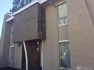 7512 104th St E, Puyallup, WA 98373