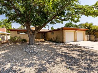 720 Manzano St NE, Albuquerque, NM 87110