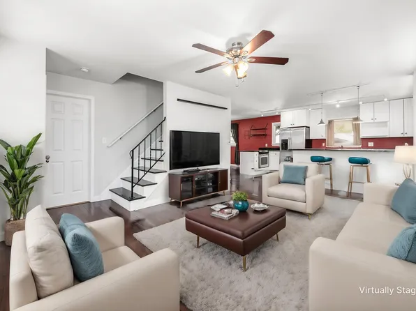 560 E Royal Forest Blvd, Columbus, OH 43214