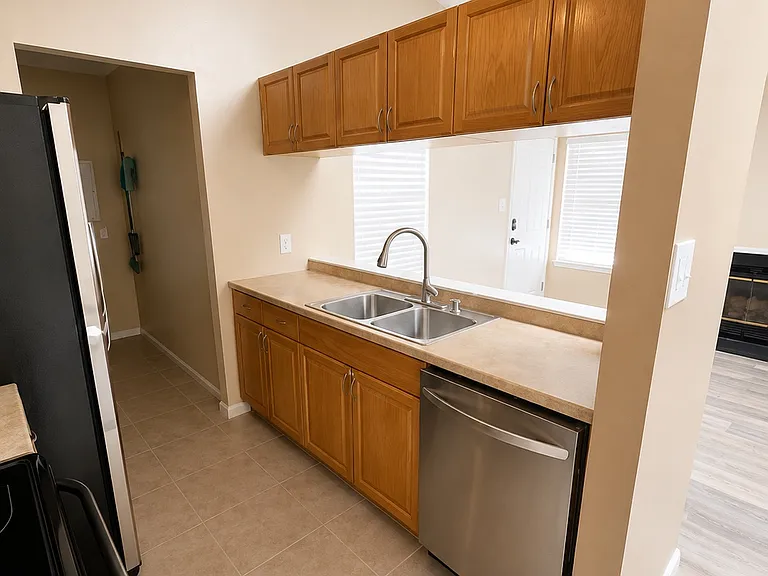 5630 Summit Arch #202 — Photo 6