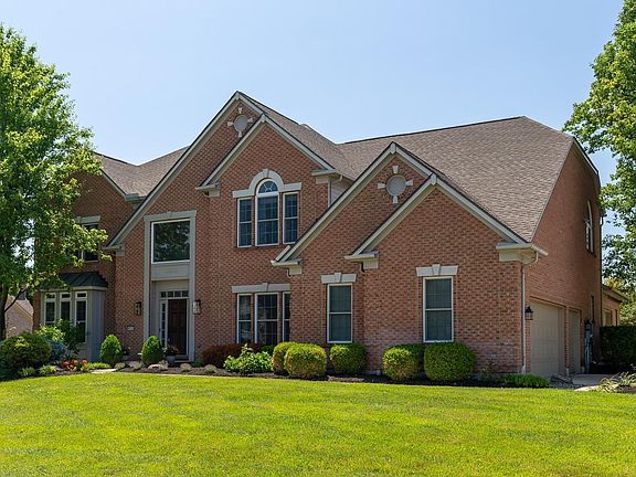 2nd image of 4910 Oakbrook Ln