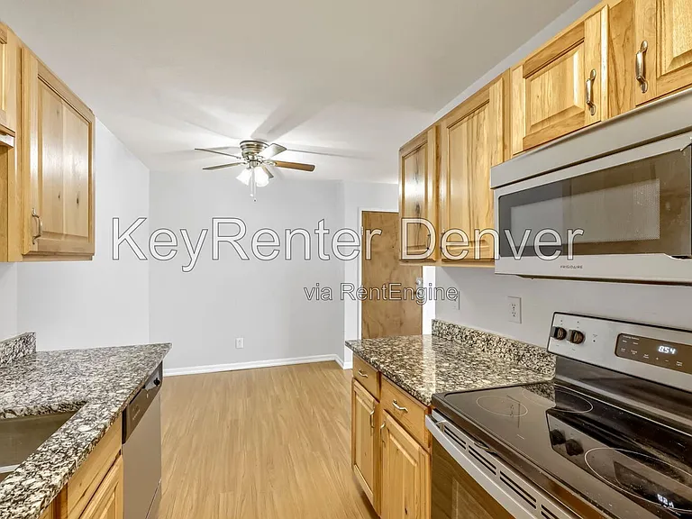 10211 Ura Ln #6-301 — Photo 5