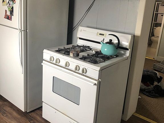 4th image of 150 Sweetwater St APT 6