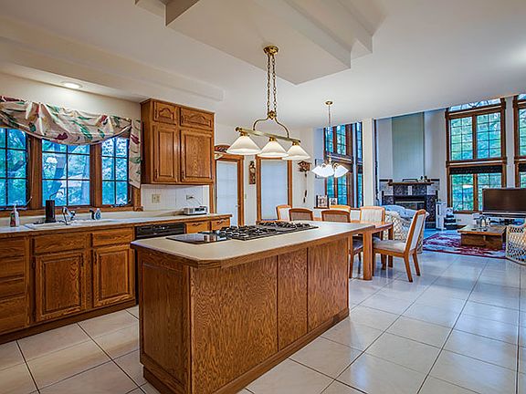 5th image of 958 La Costa Ave