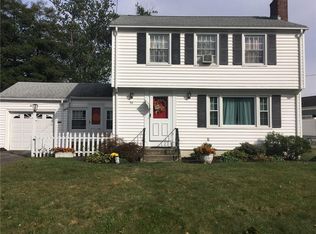 50 Kiwanee Rd, Warwick, RI 02888