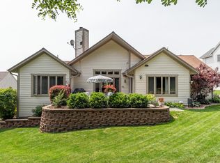 W127S9658 Scott Krause Dr, Muskego, WI 53150