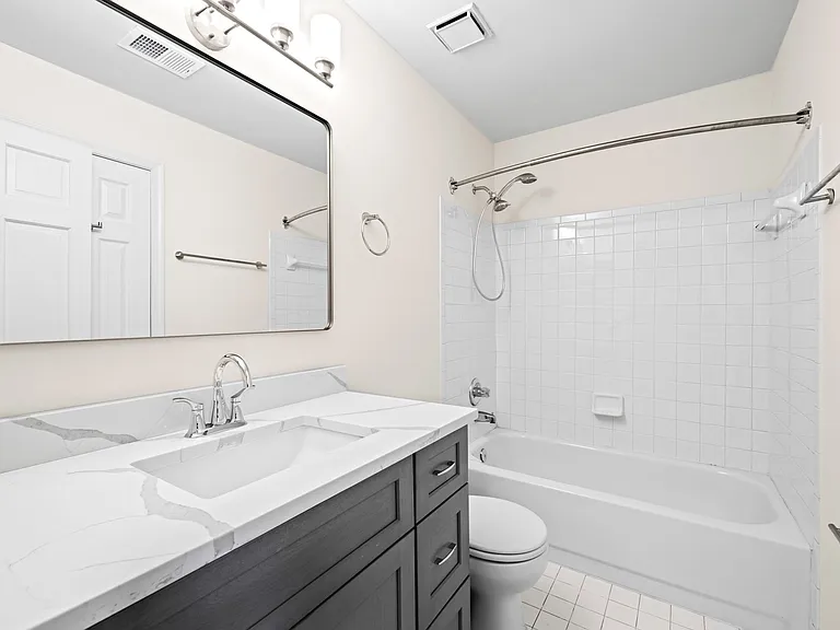 2902 Jessica Ct — Photo 29
