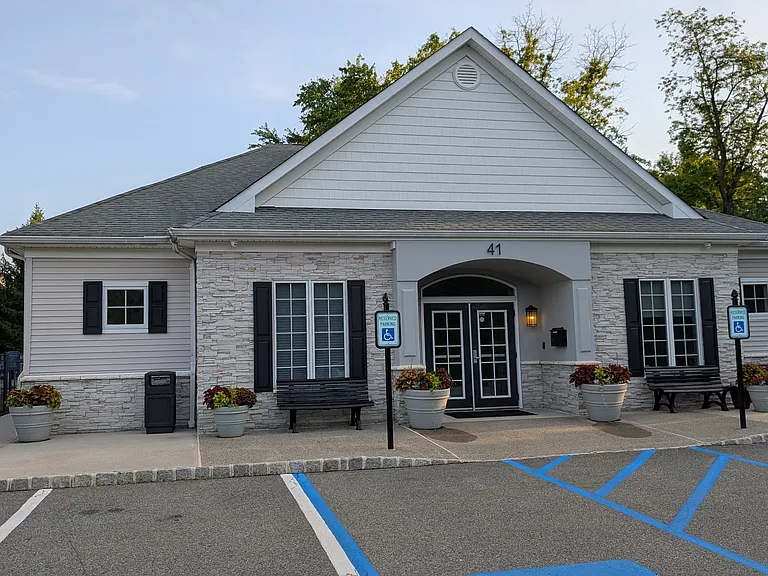 28 Camlet Ct — Photo 18