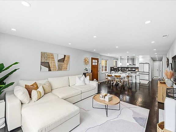 5th image of 36 Glenbrook Ave