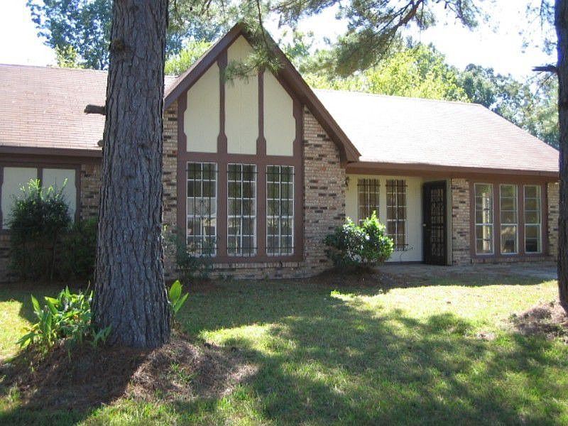 2nd image of 6414 Abraham Lincoln Dr