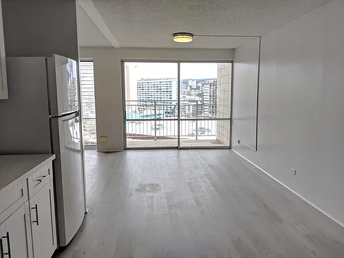 1655 Makaloa St #1201 Photo 1