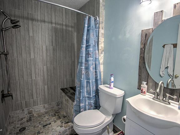5th image of 320 Hibiscus Ave