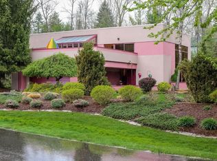 3315 Oak Hollow Dr SE, Grand Rapids, MI 49546