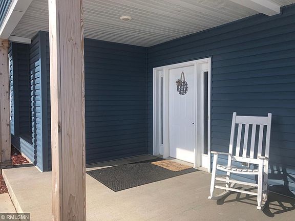 3rd image of 48228 Gull Ave