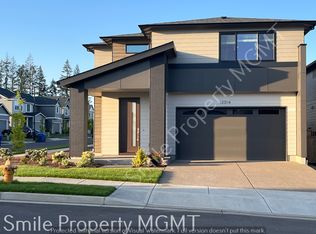 12314 SE Falling Rain Way, Happy Valley, OR 97086