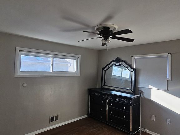 5th image of 1006 Fairway Ave