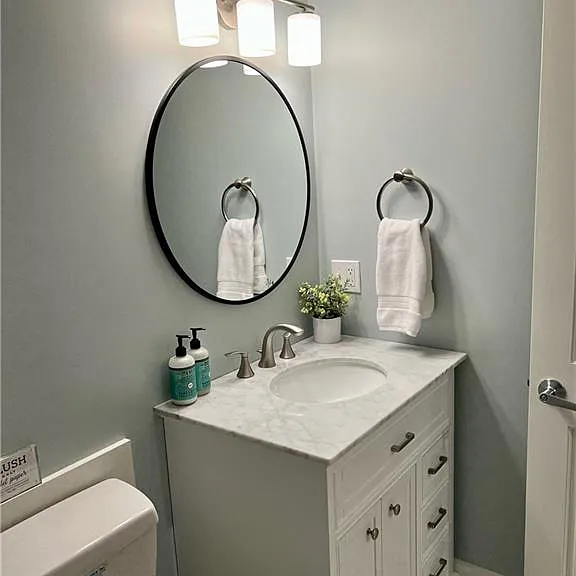 16 Florence Ave — Photo 16