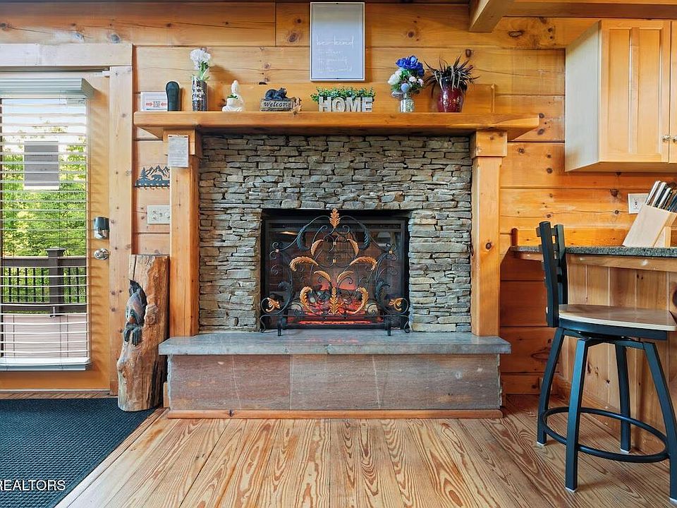 7th image of this home