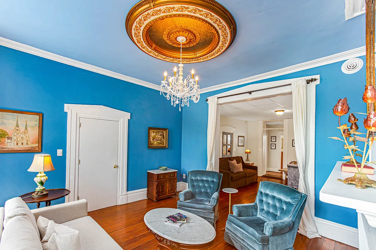 Building Photo - 239 Abercorn St #2
