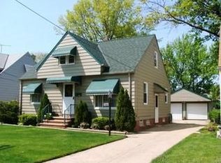25151 Drakefield Ave, Euclid, OH