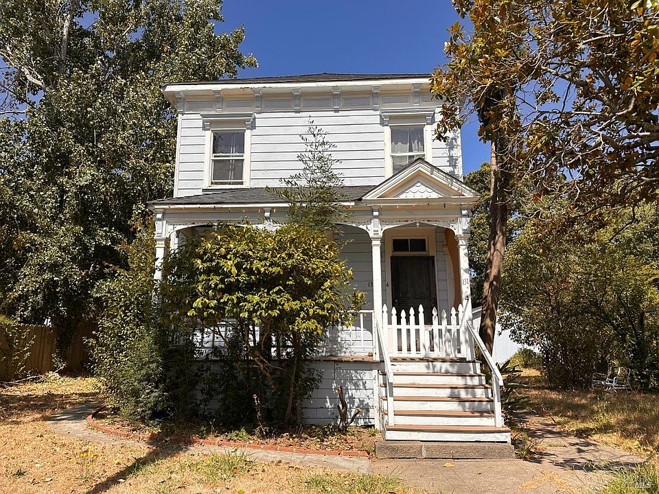 1st image of 131 Coombs Street