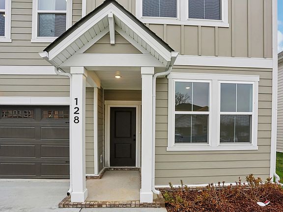 128 Dahlia Drive, Homesite 154 Interior Image 2