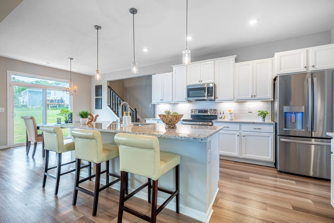 next background image