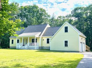 20 Maguire Rd, Kennebunk, ME 04043