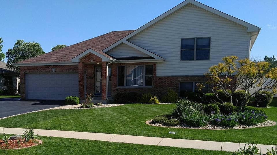 1st image of 1575 Caddie Dr