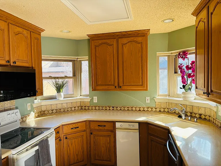 3315 Scarlet Oak Ct — Photo 14