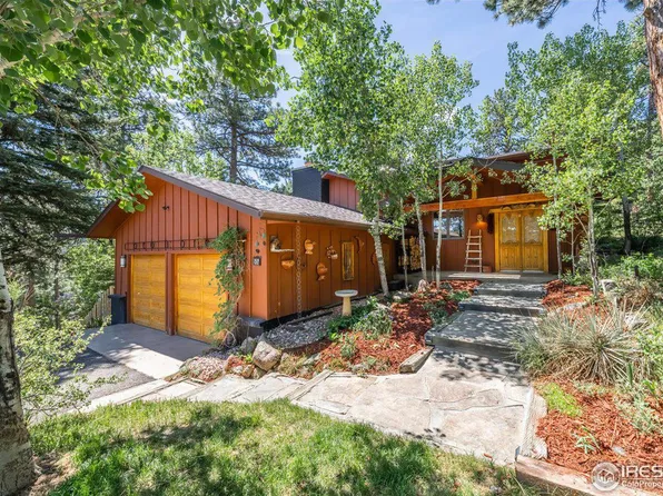84 Douglas Ct, Boulder, CO 80302