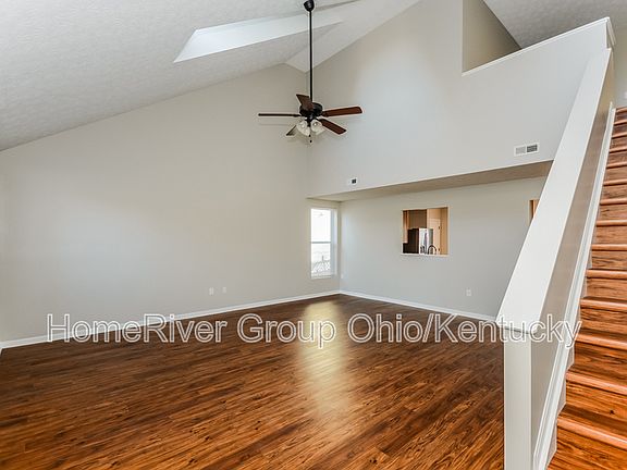 3rd image of 857 W Anson Dr
