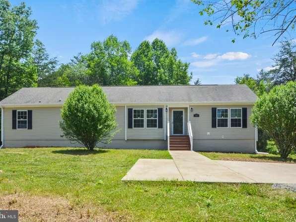 7801 Lake Anna Pkwy, Spotsylvania, VA 22551