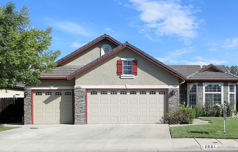 Beautifully maintained home.