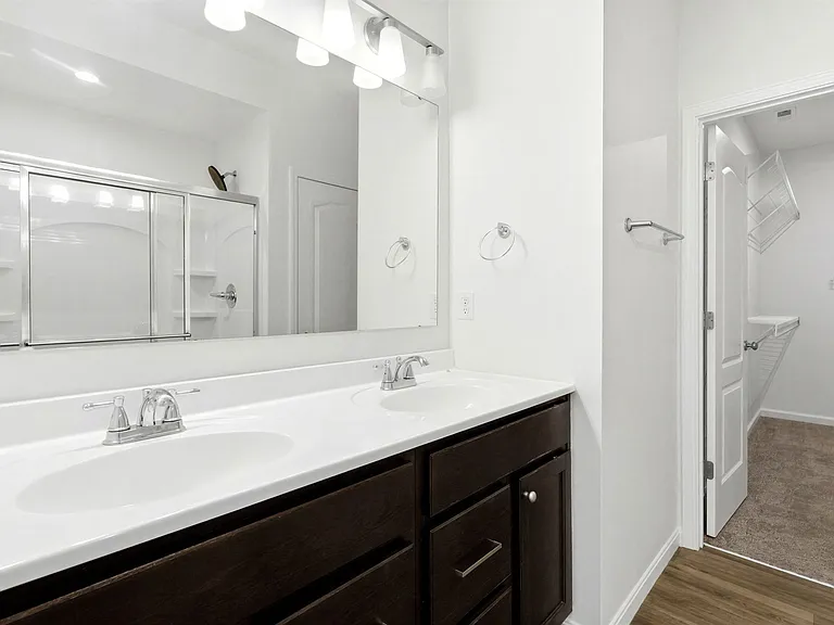 6029 Bluecrest Dr — Photo 38