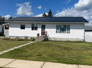 4828 S 53rd Ave, Whitecourt, AB T7S1A2