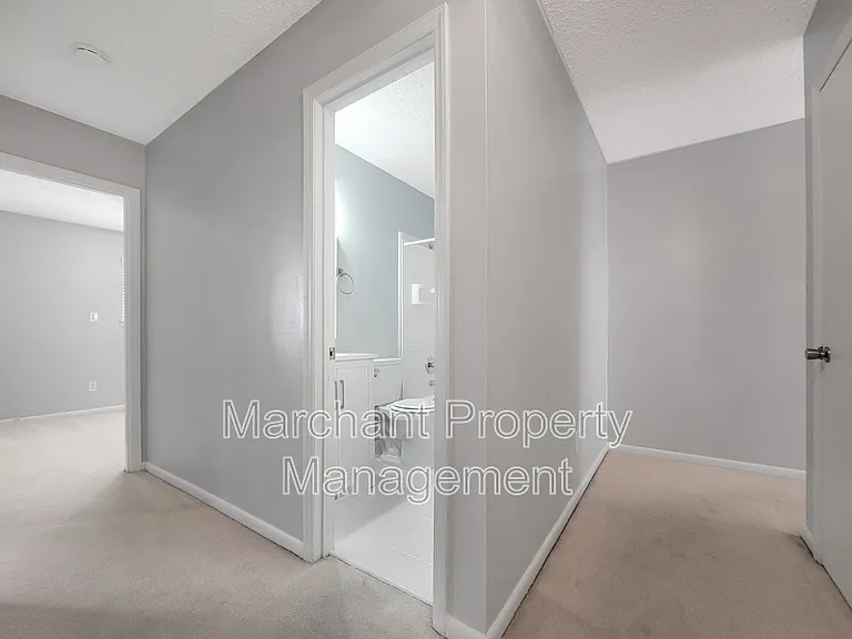 5 Briarcreek Pl — Photo 16