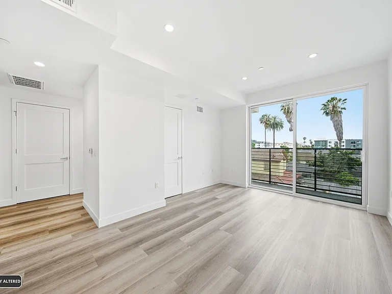 View from the Kitchen to the Living Room