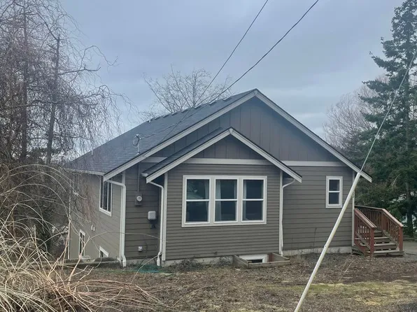 1402 34th St, Bellingham, WA 98225