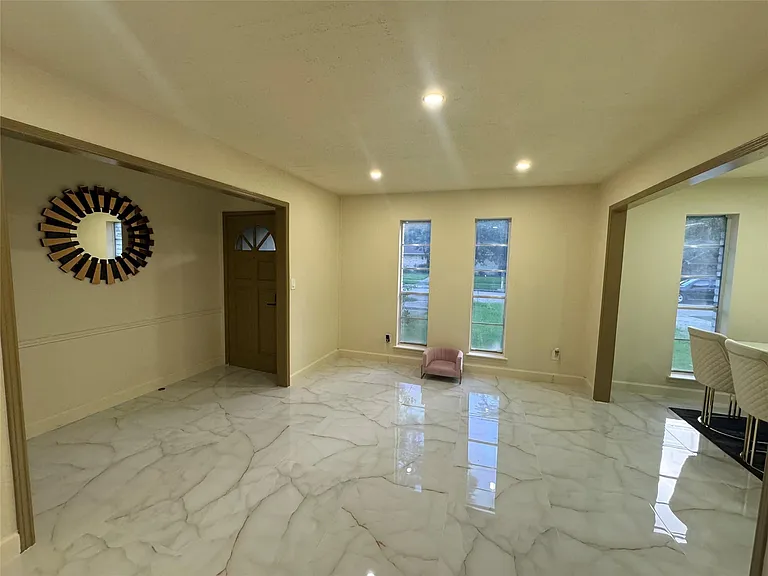 23230 Canyon Lake Dr — Photo 6