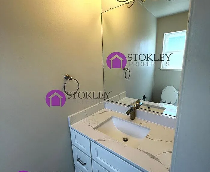 1833 Morello Ave — Photo 35