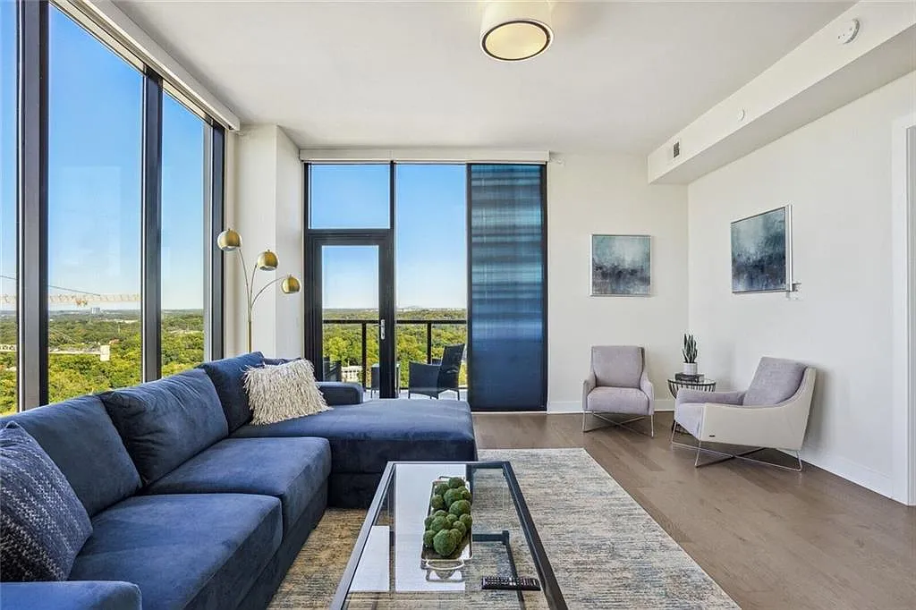 2 bed, 2.0 bath, 1459 sqft, $9,400 — Photo 3